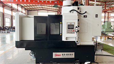 山東臨磨數(shù)控機床裝備有限公司推出劃時代第三代立軸圓臺平面磨床